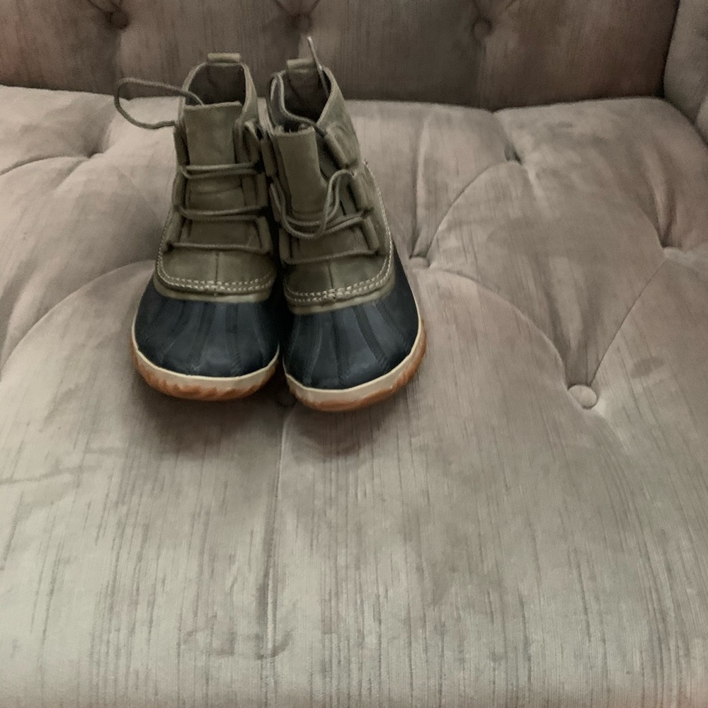 Sorel ankle boot